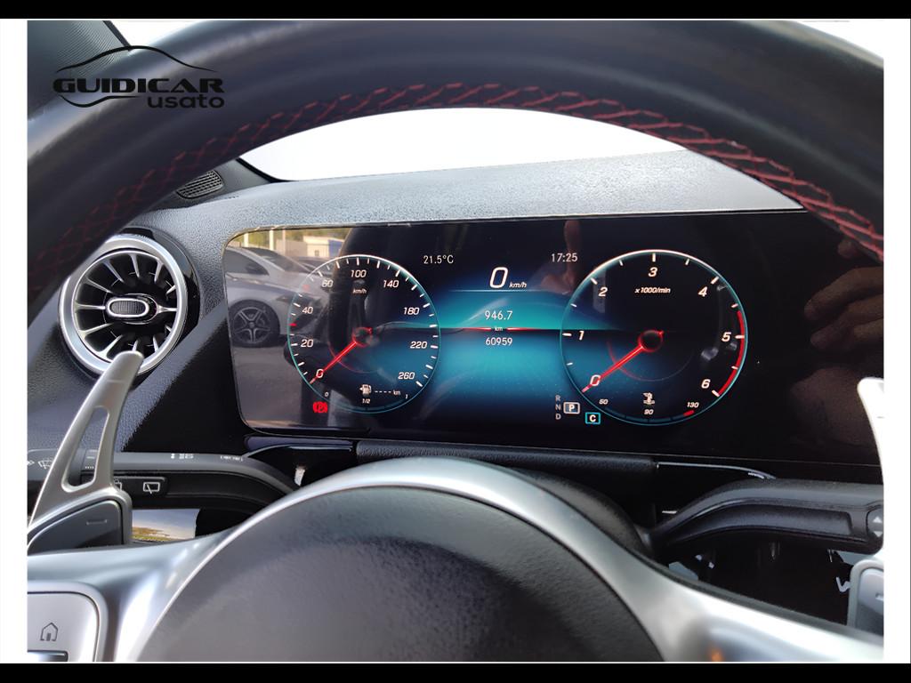 Mercedes-Benz GLA-H247 2020 - GLA 180 d Premium auto