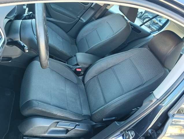 Volkswagen Golf 5p 1.6 Comfortline