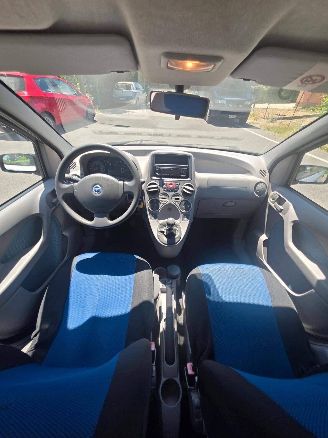 Fiat Panda 1.3 Multijet Emotion (69cv) – Full Optional – 180.000 km – neopatentati