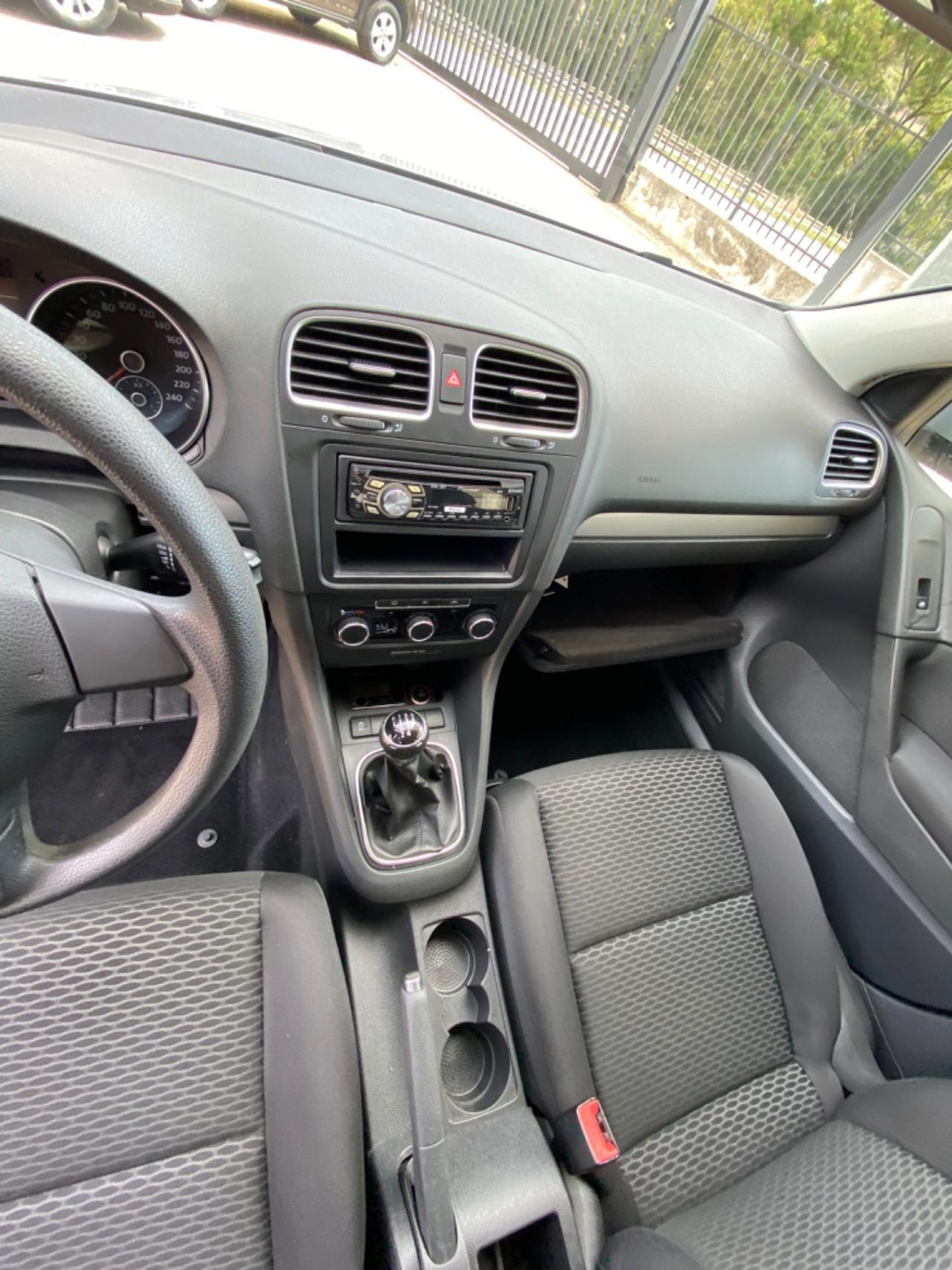 Volkswagen Golf 1.6 TDI DPF 5p. Sport Edition