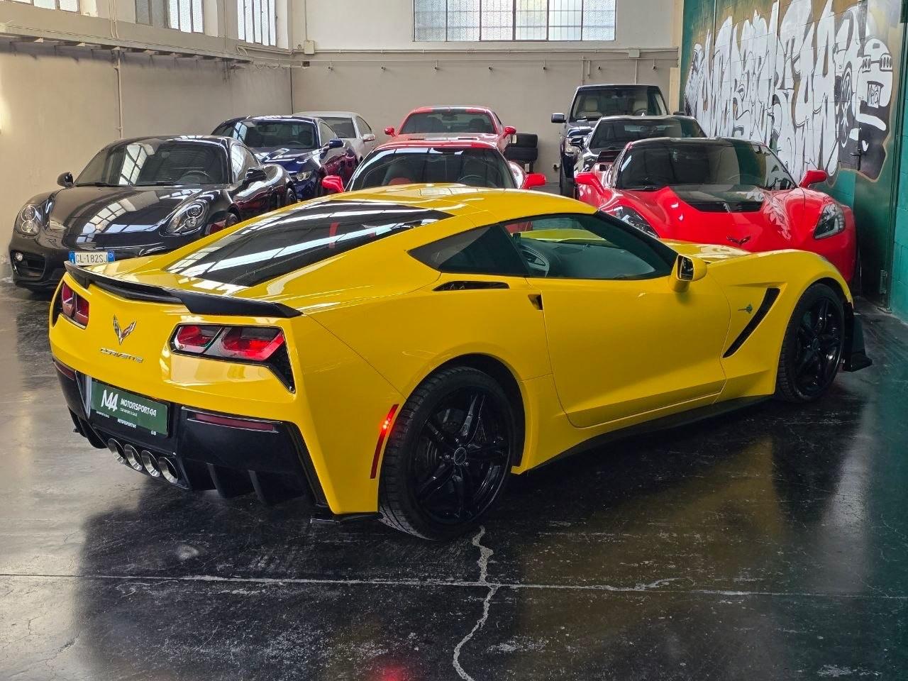 Chevrolet Corvette Stingray 6.2 V8 Z51 2LT