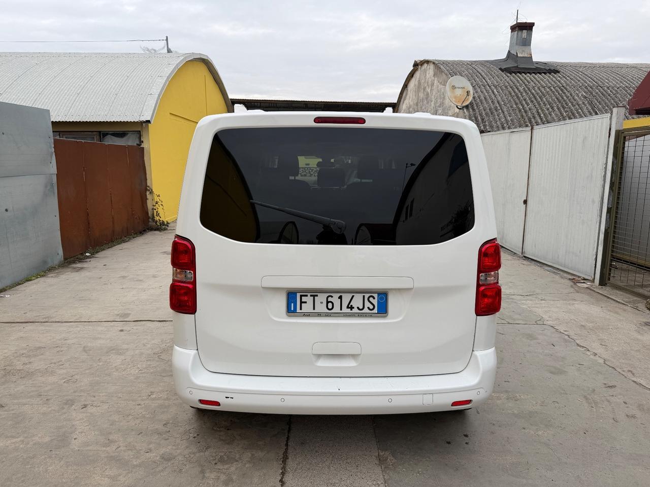Peugeot Traveller BlueHDi 150 S&S Long 2.0 d