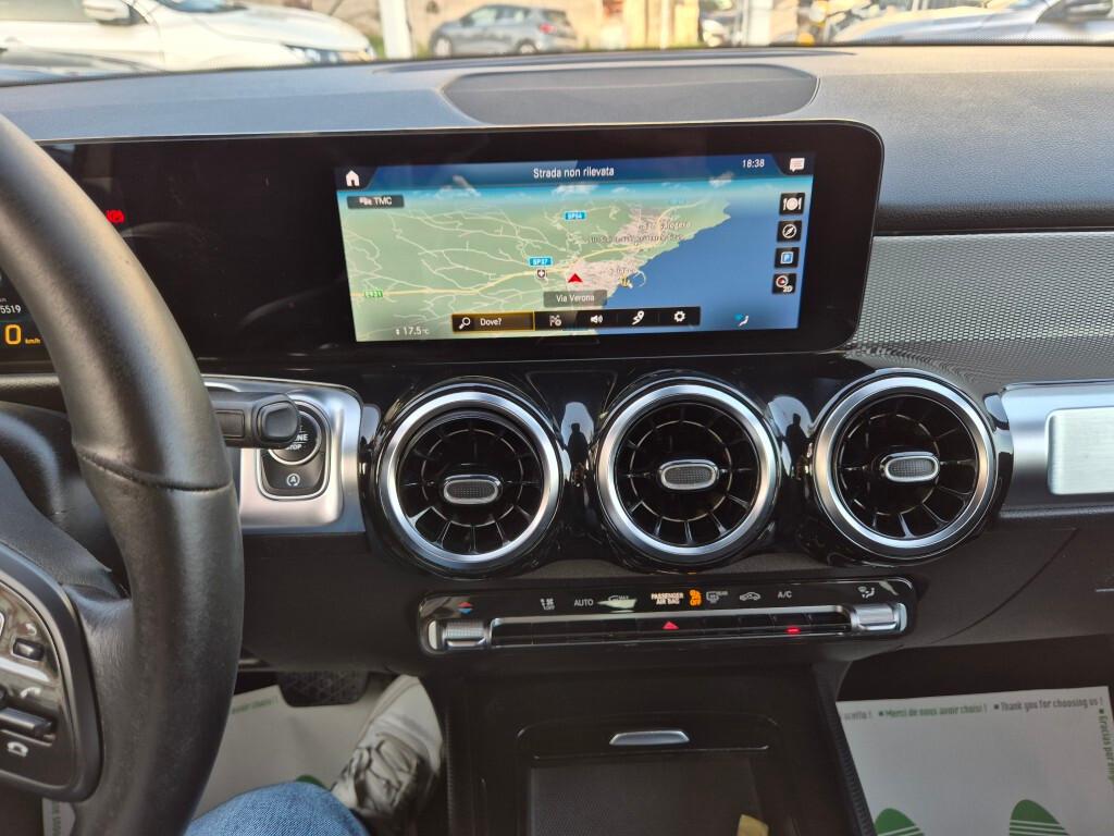 Mercedes GLB 180 d Automatic Sport con Garanzia