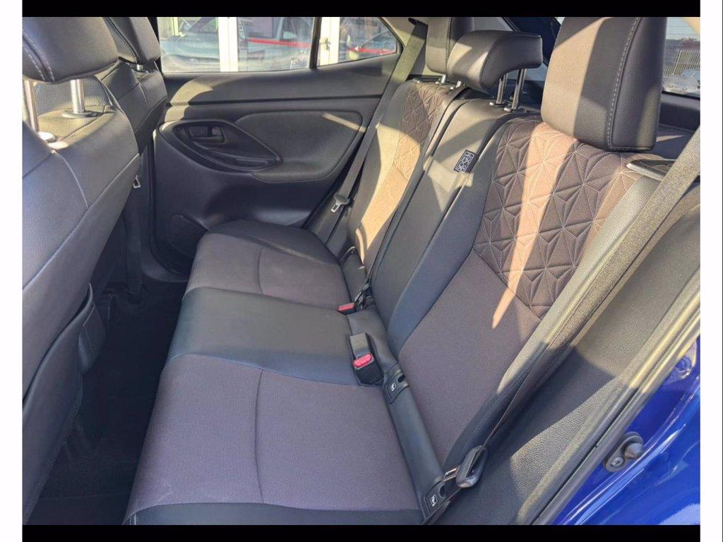 TOYOTA Yaris cross 1.5h lounge fwd 116cv e-cvt del 2022