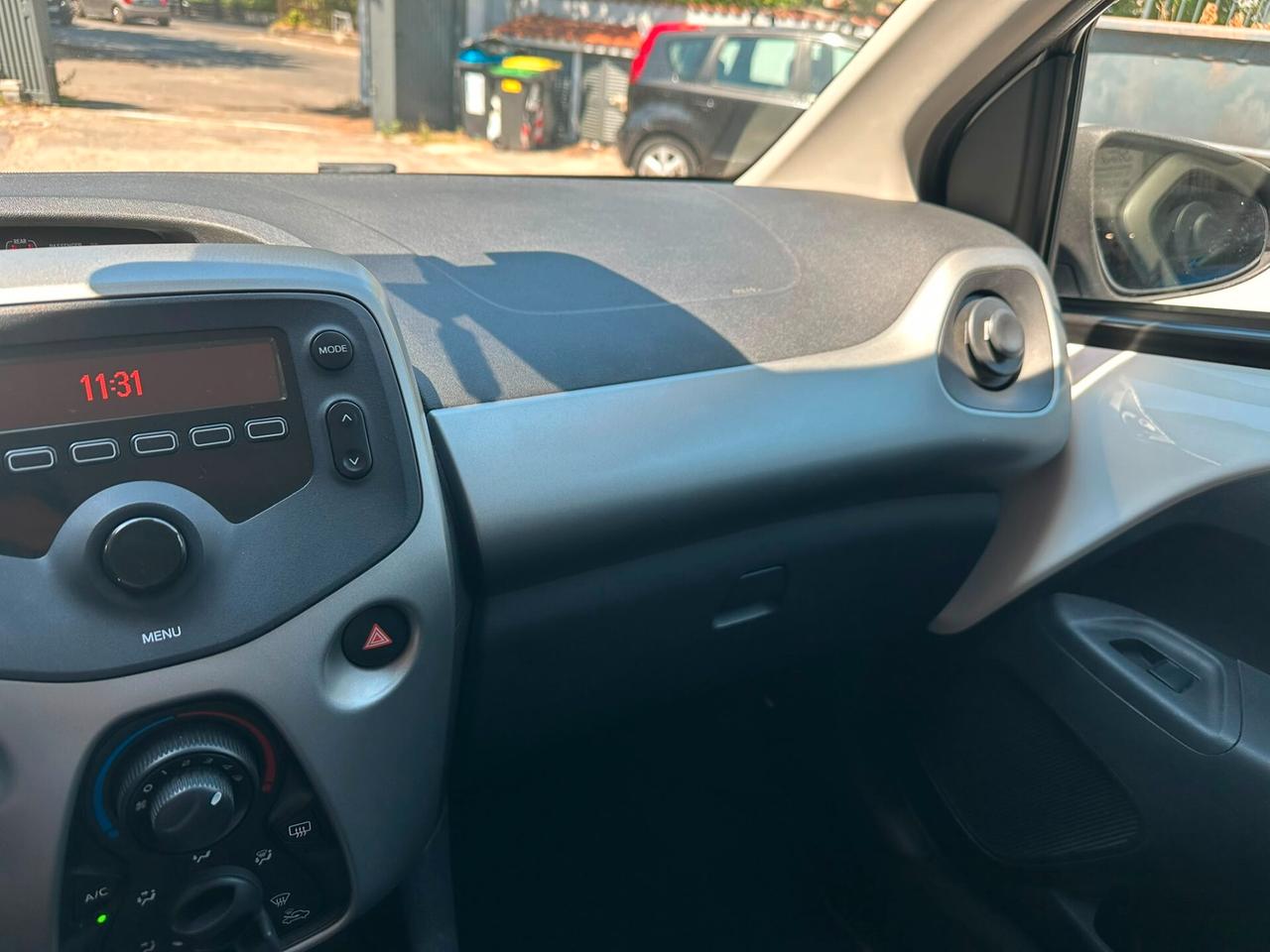 Toyota Aygo 1.0 VVT-i 72 CV 5 porte x-cool