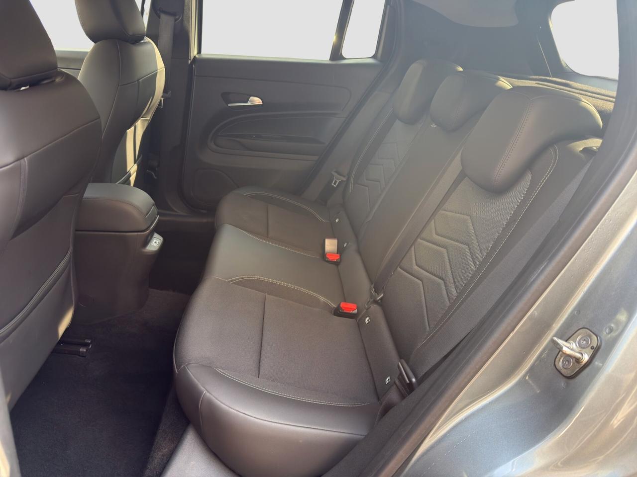 Jeep Avenger 1.2 Turbo 100 CV Summit