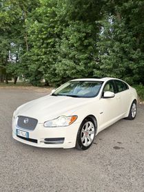 Jaguar XF 2.7D V6 Premium Luxury