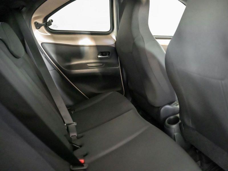 Toyota Aygo X 1.0B (72 CV) Lounge