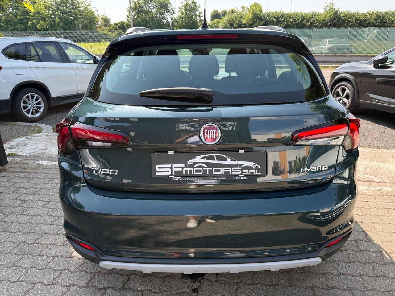 Fiat Tipo 1.5 Hybrid DCT 5 porte Cross Garmin