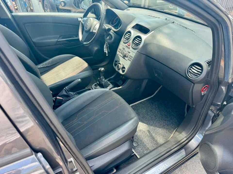 Opel Corsa 1.0 12V 5 porte Elective