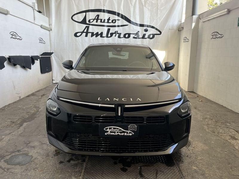 Lancia Ypsilon Ypsilon Hybrid e-DCT LX TUA DA 249,00 EURO AL MESE