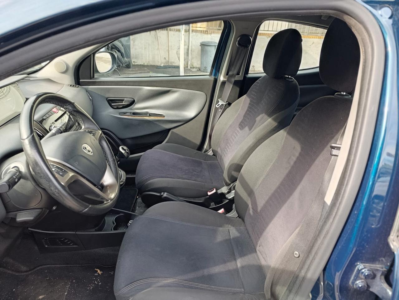 Lancia Ypsilon 1.3 MJT 16V 95 CV 5 porte S&S Gold