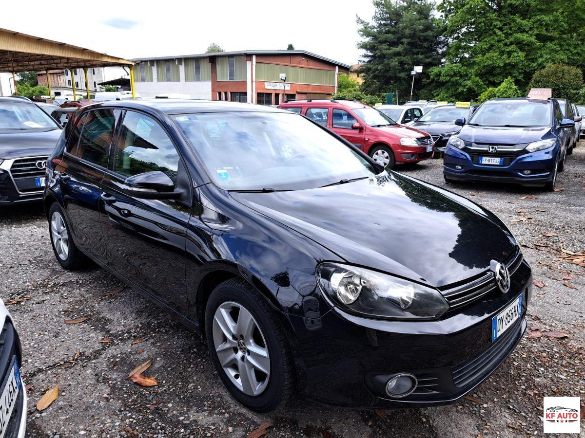 VOLKSWAGEN - Golf 1.6 tdi Comfortline 5p