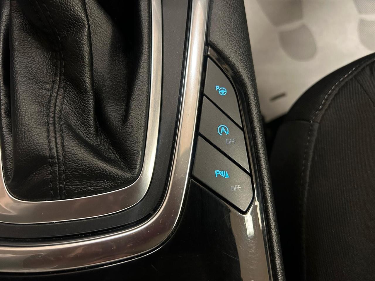 Ford Galaxy 2.0 TDCi Bi Turbo 210CV 7 POSTI 125.000 KM