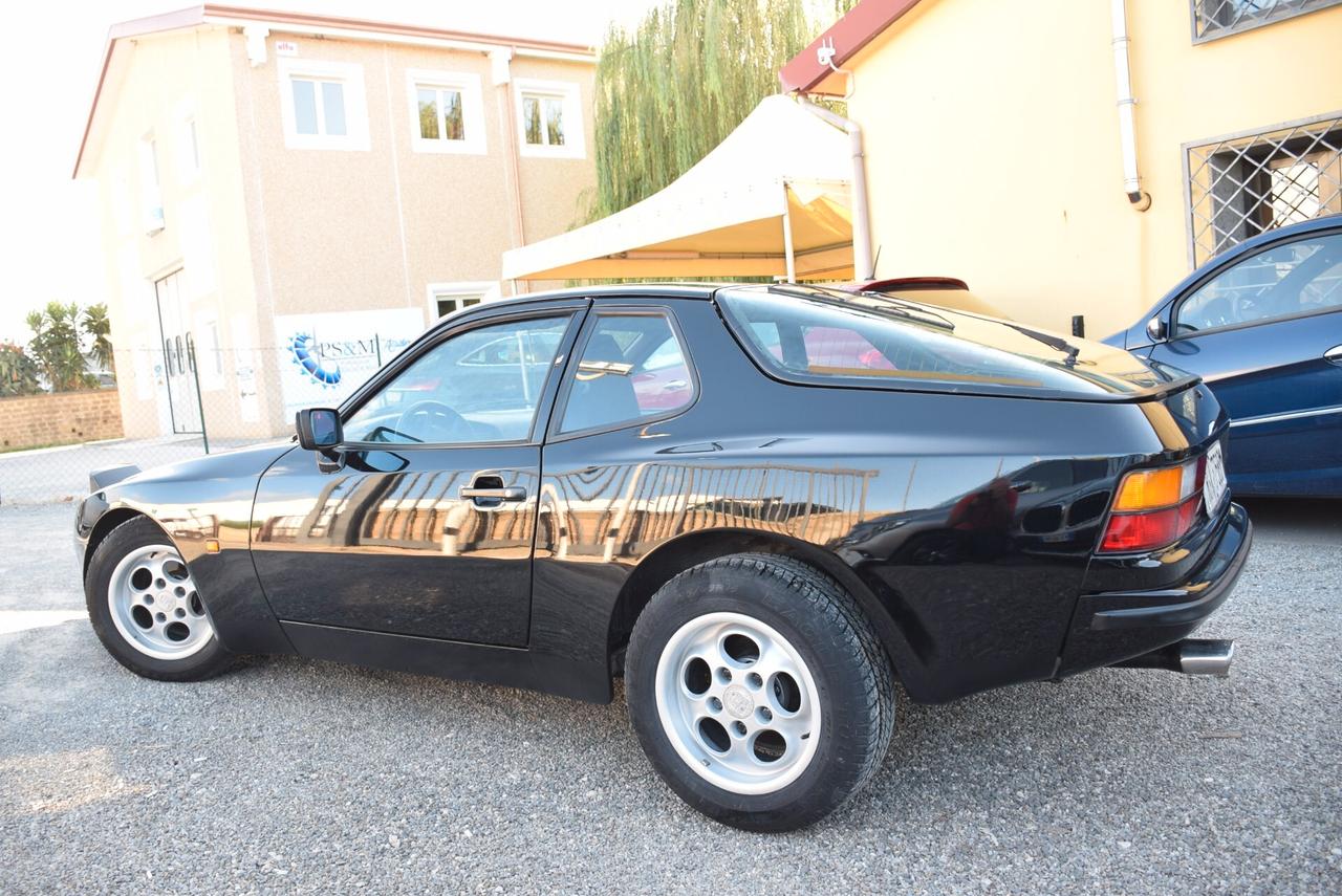 Porsche 944 MONOSPECCHIO ASI 2.5 5M 163CV EPOCA