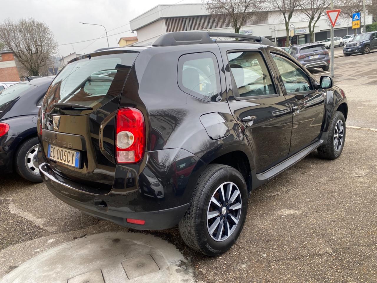 Dacia Duster 1.6 110CV 4x2 Ambiance a GPL NEOPATENTATI