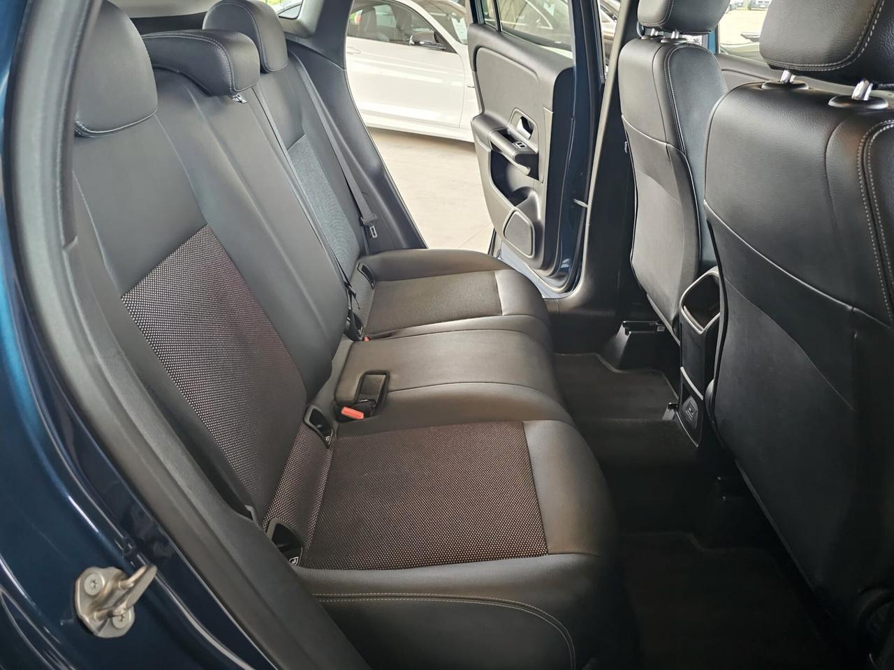 MERCEDES GLA 180 MERCEDES CDI BUSINESS 09/2020