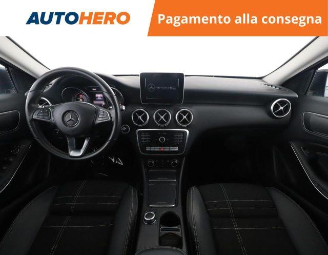 MERCEDES-BENZ A 200 d Automatic 4Matic Sport