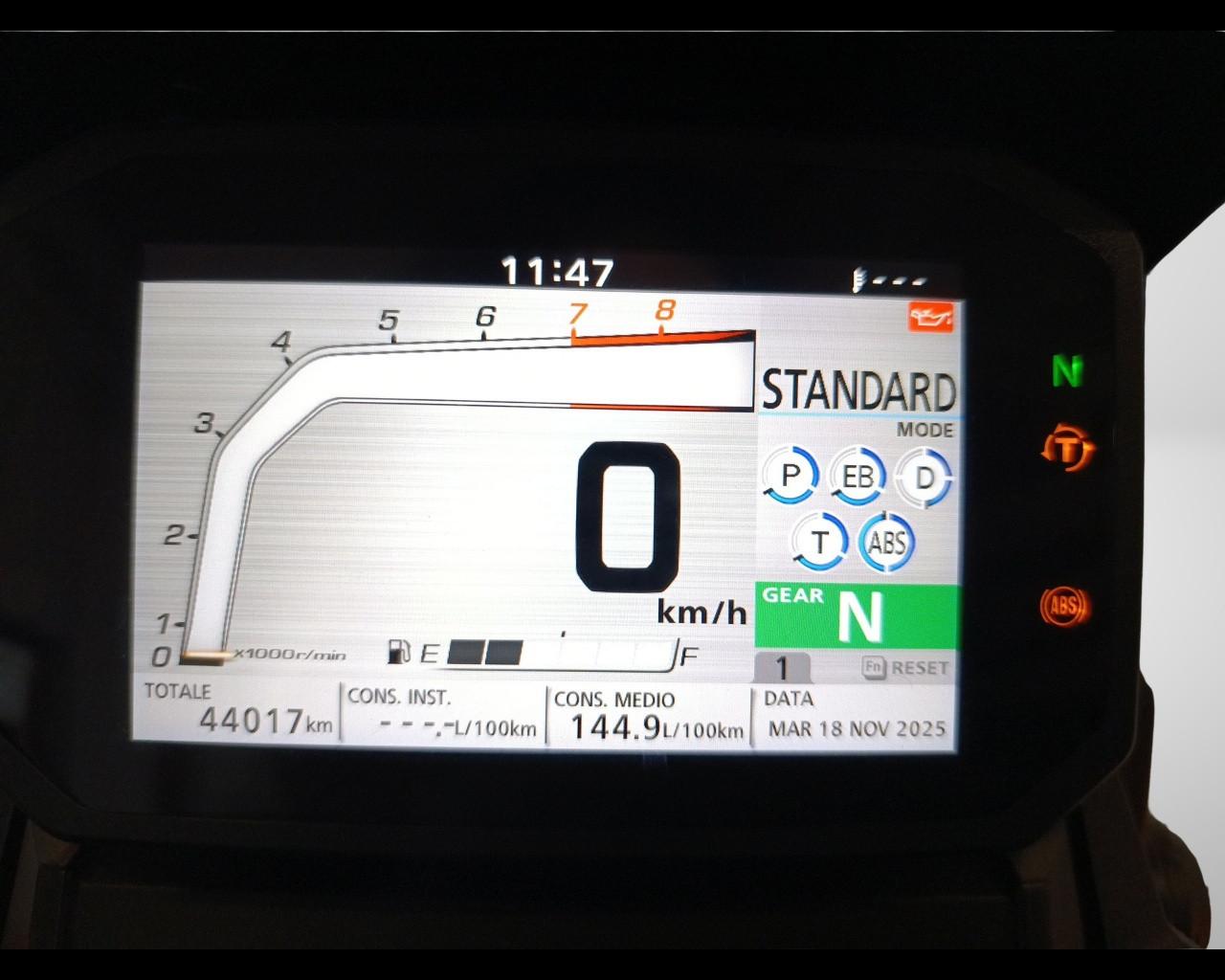 Honda X-ADV 750 - DCT Travel