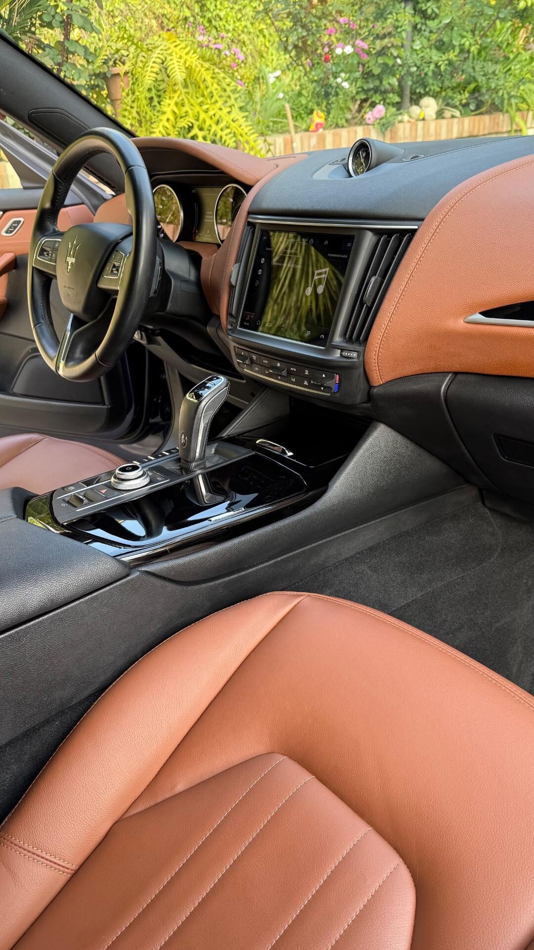 Maserati Levante V6 Diesel Q4 Gransport
