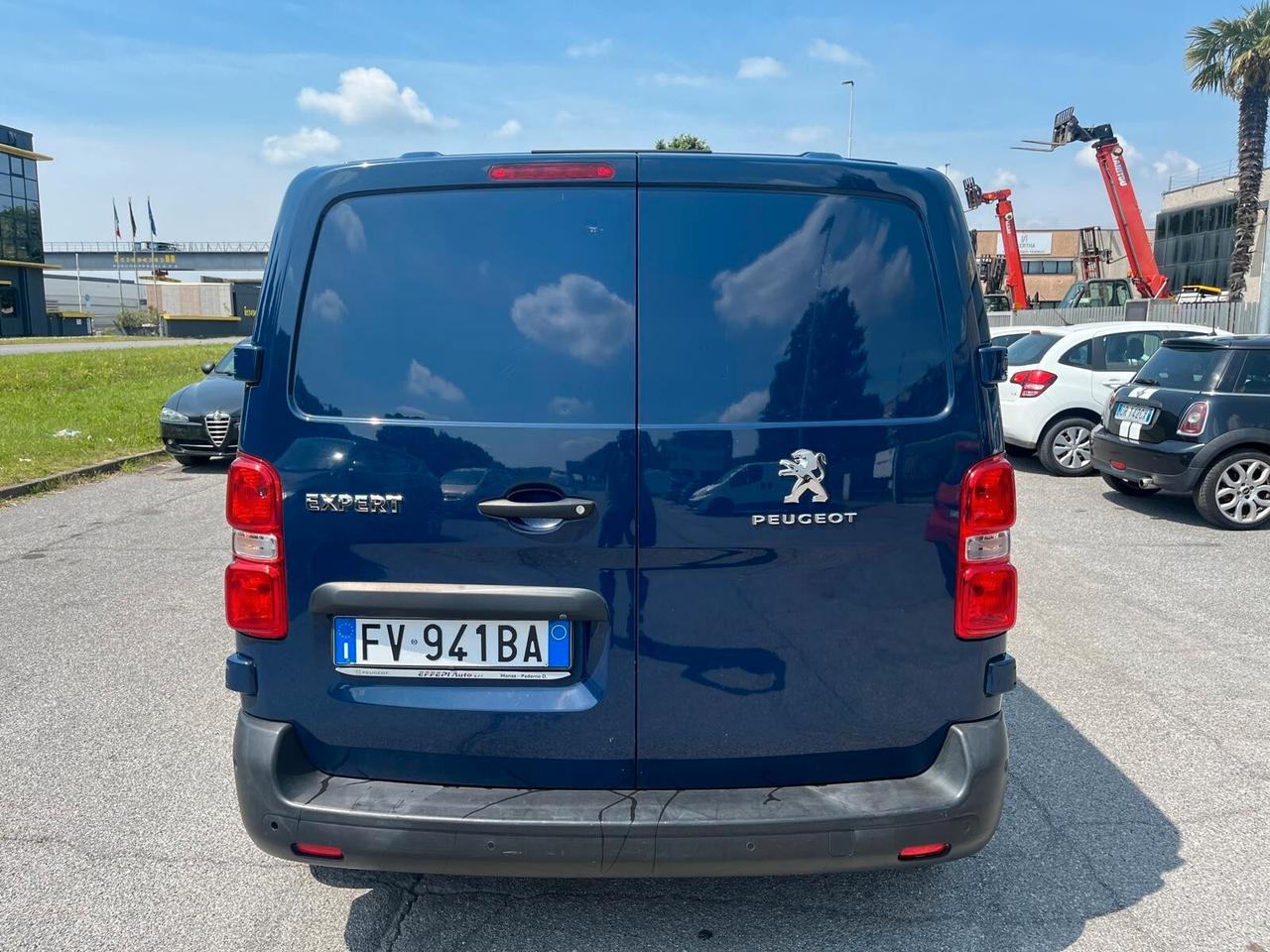 Peugeot Expert BlueHDi 180 S&S EAT6 **+IVA**
