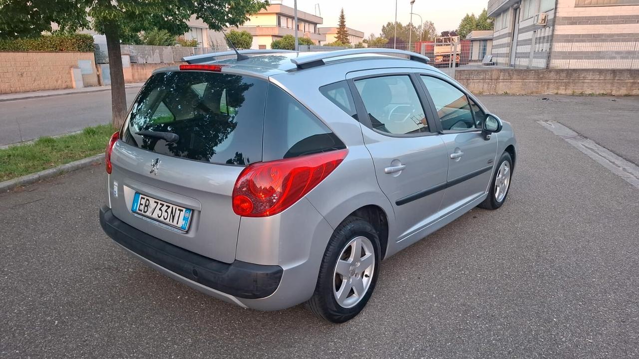 Peugeot 207 1.4 SW SOLAMENTE 65.000 KM