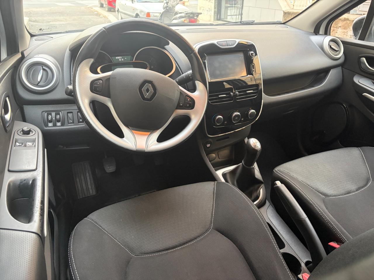 Renault Clio dCi 8V 75 CV Start&Stop 5 porte Energy Intens