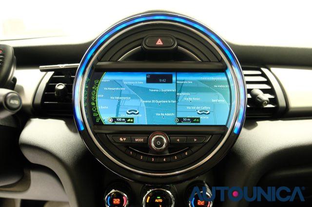 MINI Cooper SD 2.0 COOPER SD AUTOMATICA 5 PORTE