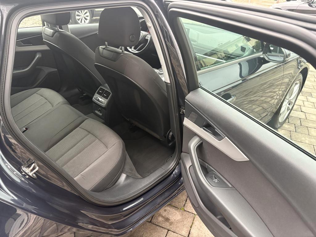 Audi A4 Avant 2.0 TDI 150 CV S tronic Business