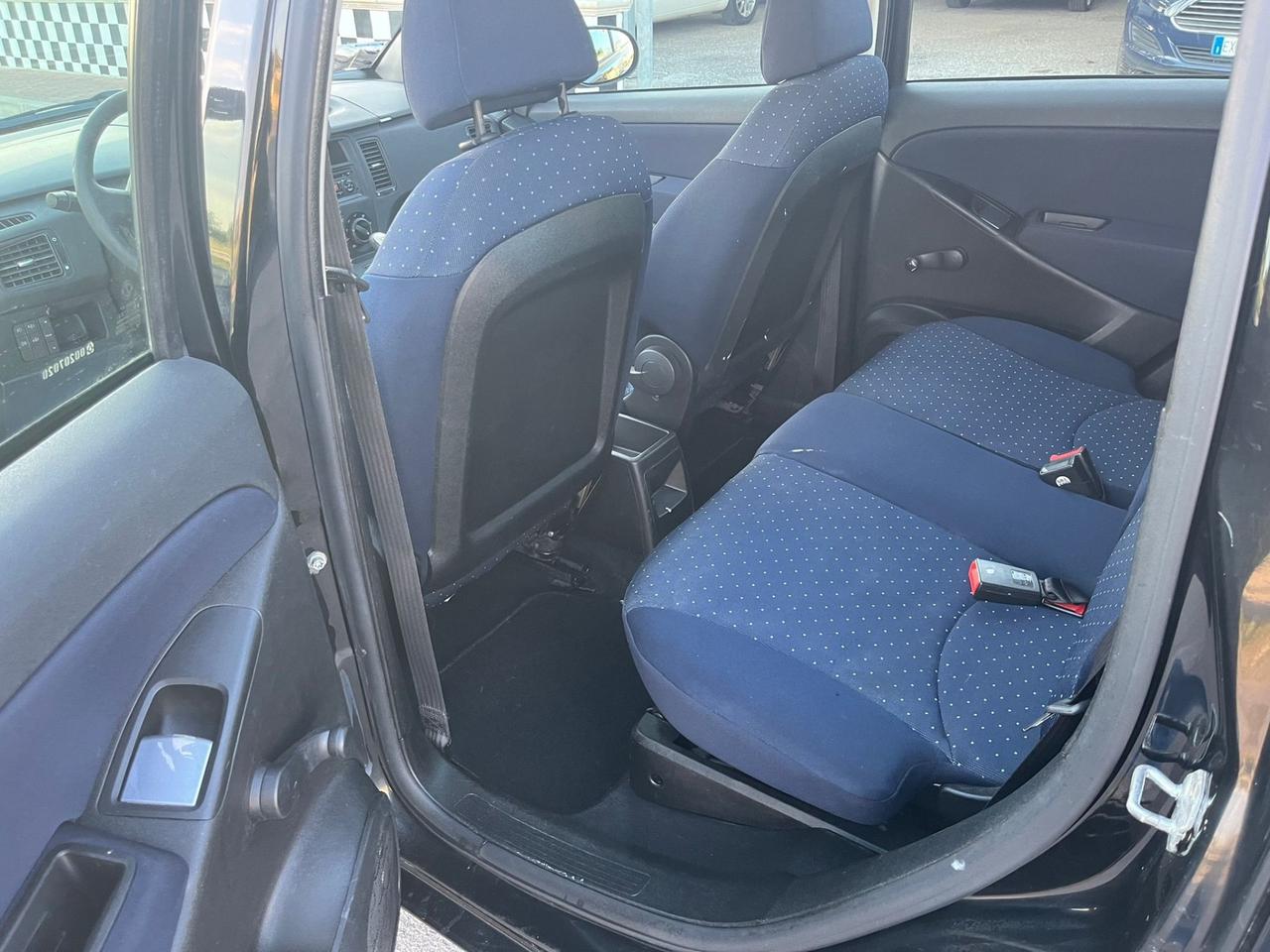 Fiat Idea 1.4 Dynamic GPL Unipro 2010