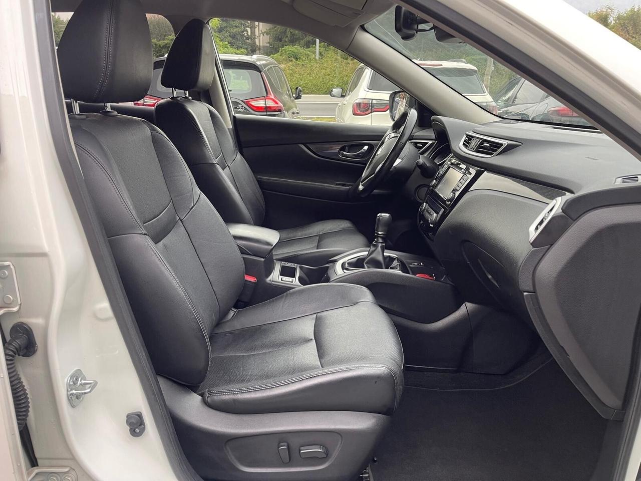 Nissan X-Trail 1.6 dCi 2WD Tekna