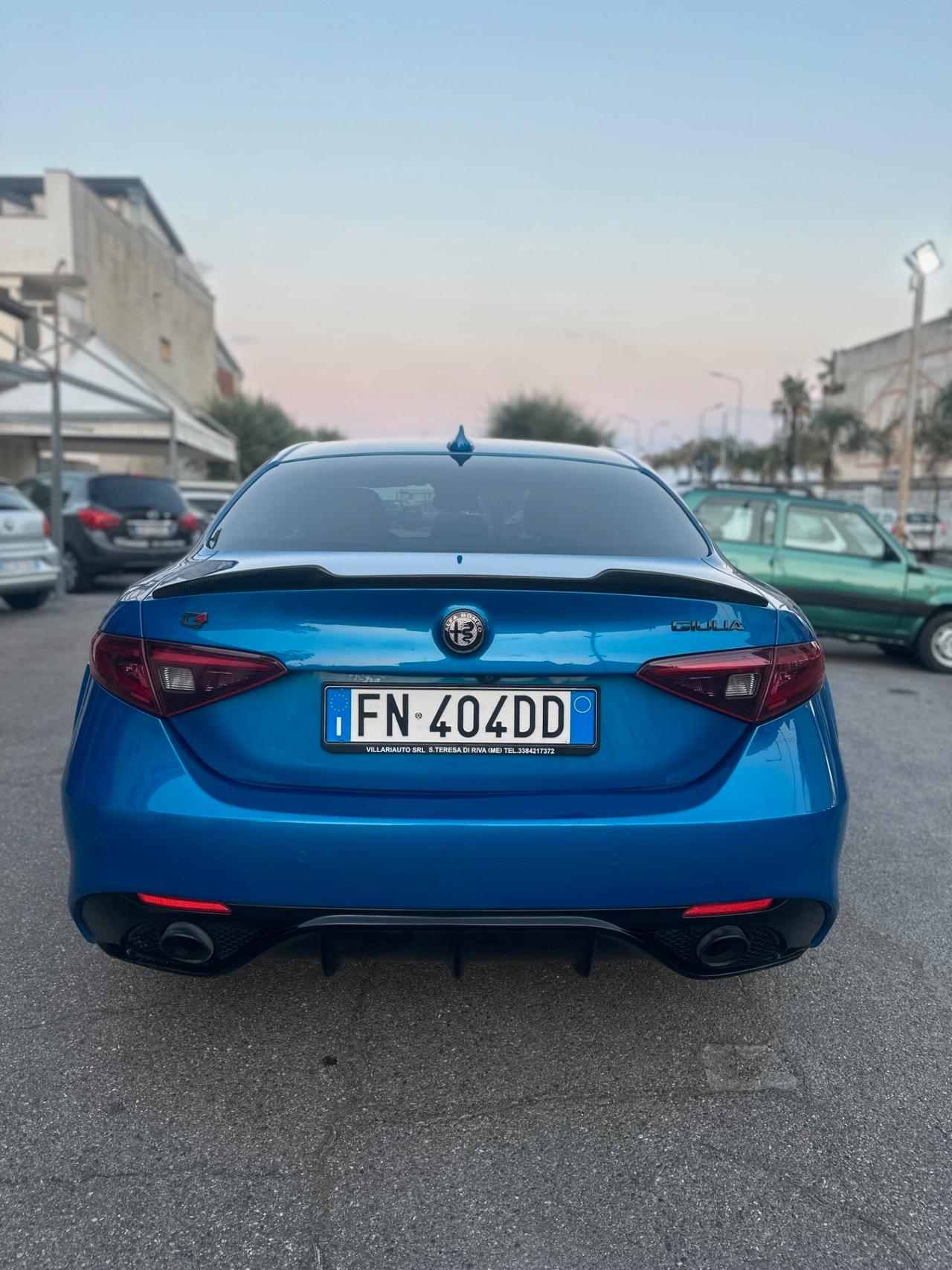 Alfa Romeo Giulia 2.2 Turbodiesel 210 CV AT8 AWD Q4 Veloce