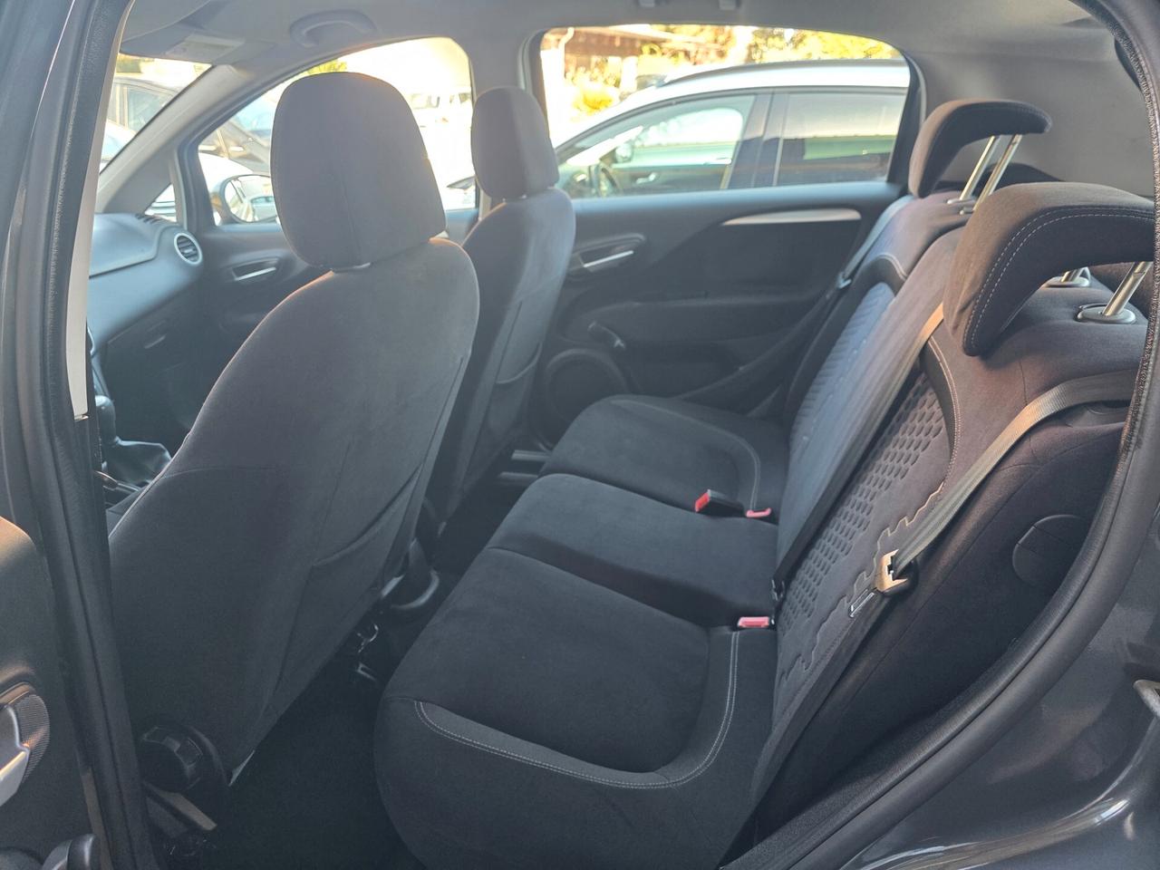 Fiat Punto 1.3 MJT II 75 CV 5 porte Lounge