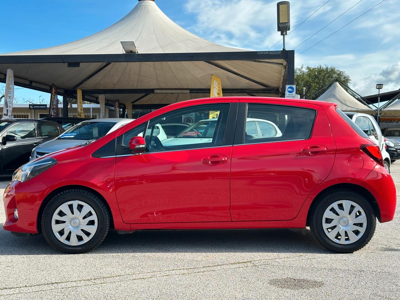 TOYOTA Yaris 1.4 D-4D 5 porte Active