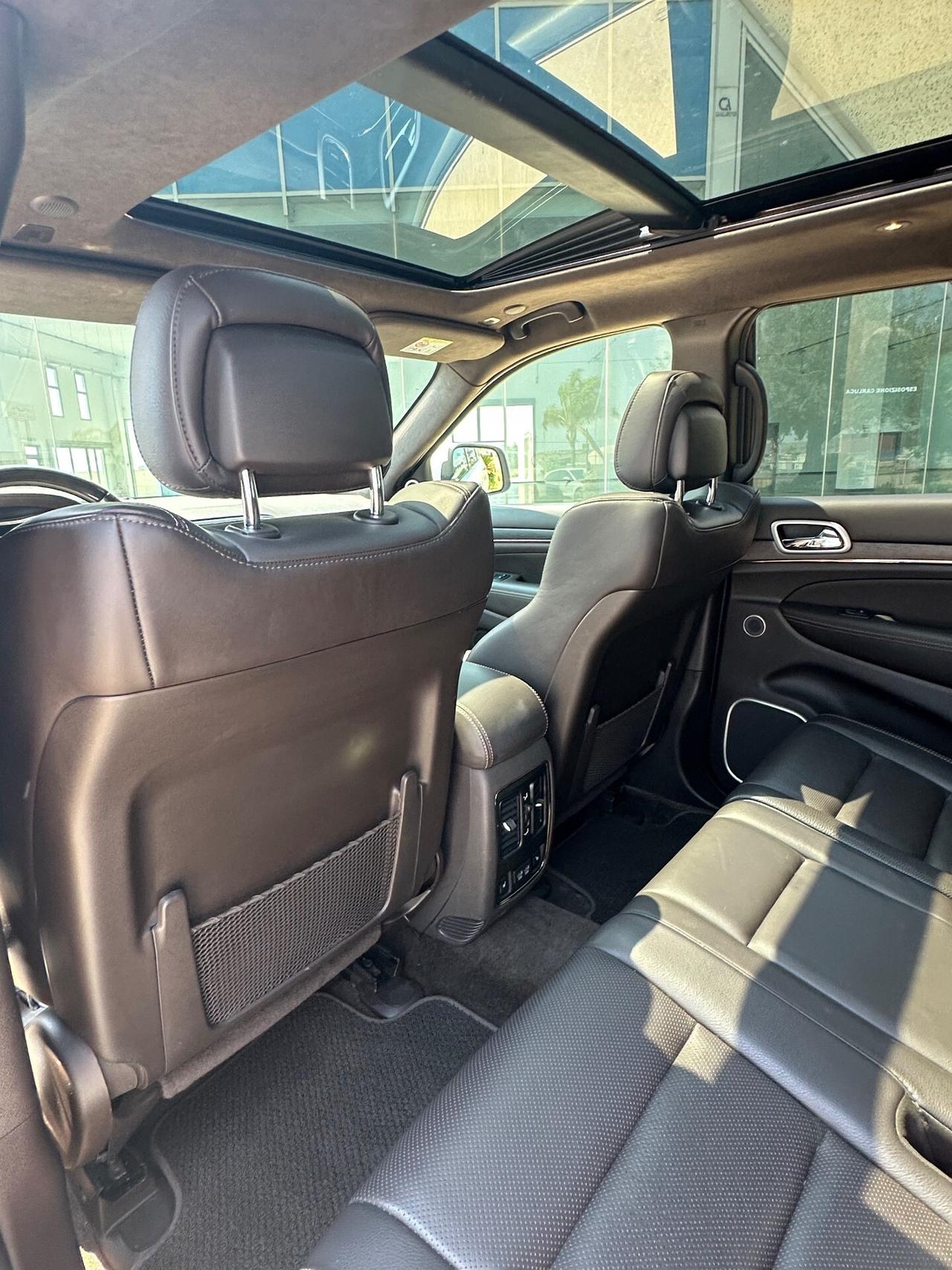 Jeep Grand Cherokee 3.0 V6 Summit offerta T-Stock prezzo imperdibile