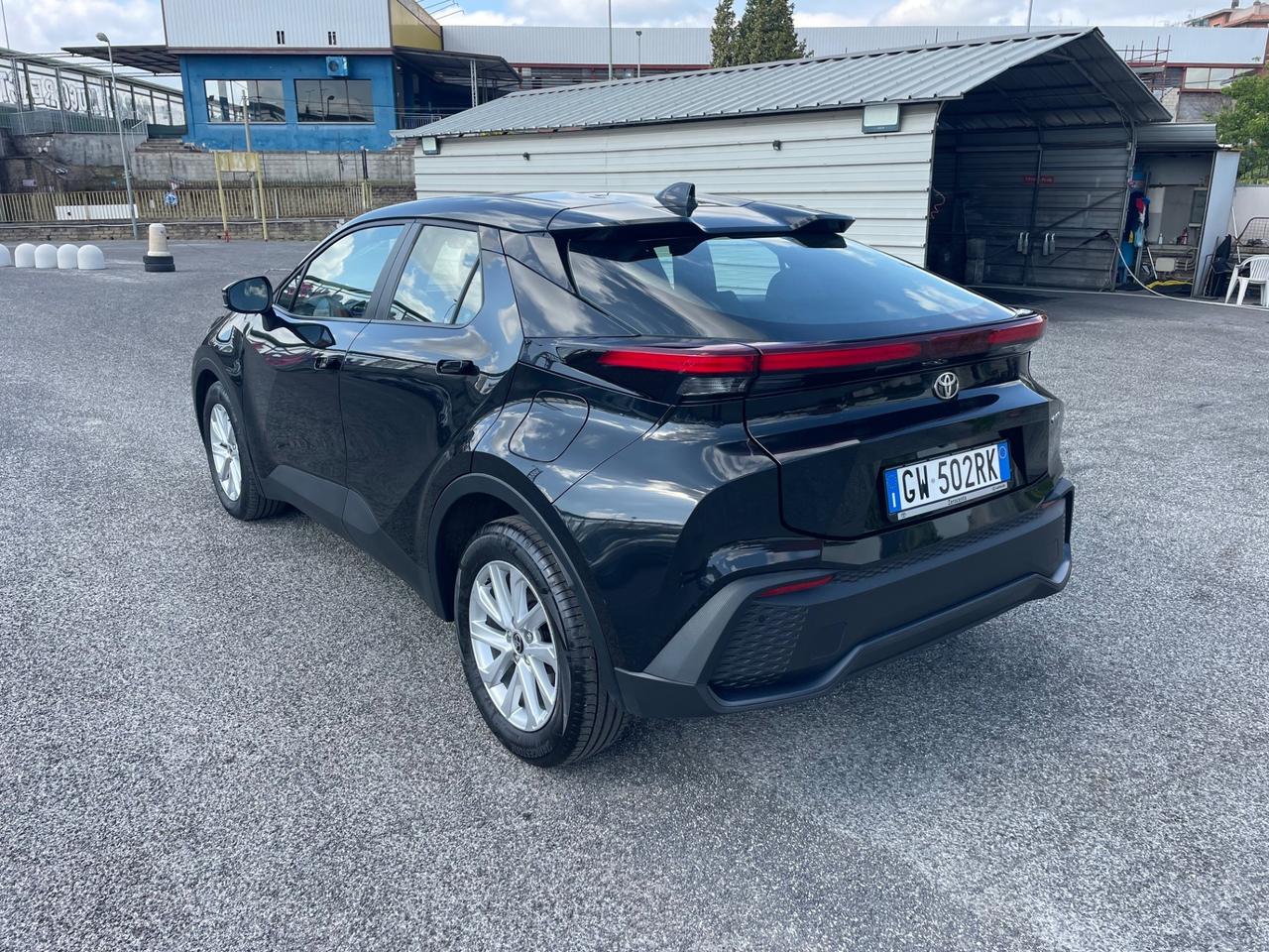 Toyota C-HR 1.8 HV ACTIVE SOLO 12 MILA KM !!