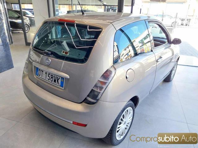 LANCIA Ypsilon 1.3 MJT 75 CV Oro