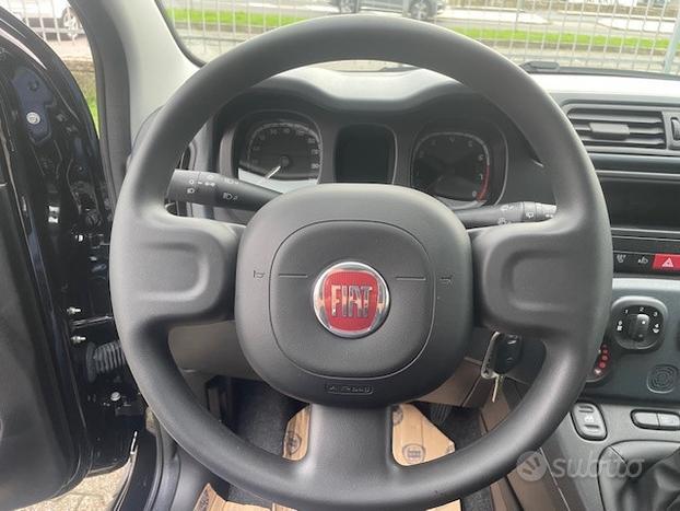FIAT Panda 1.0 70cv Hybrid Panda N71391