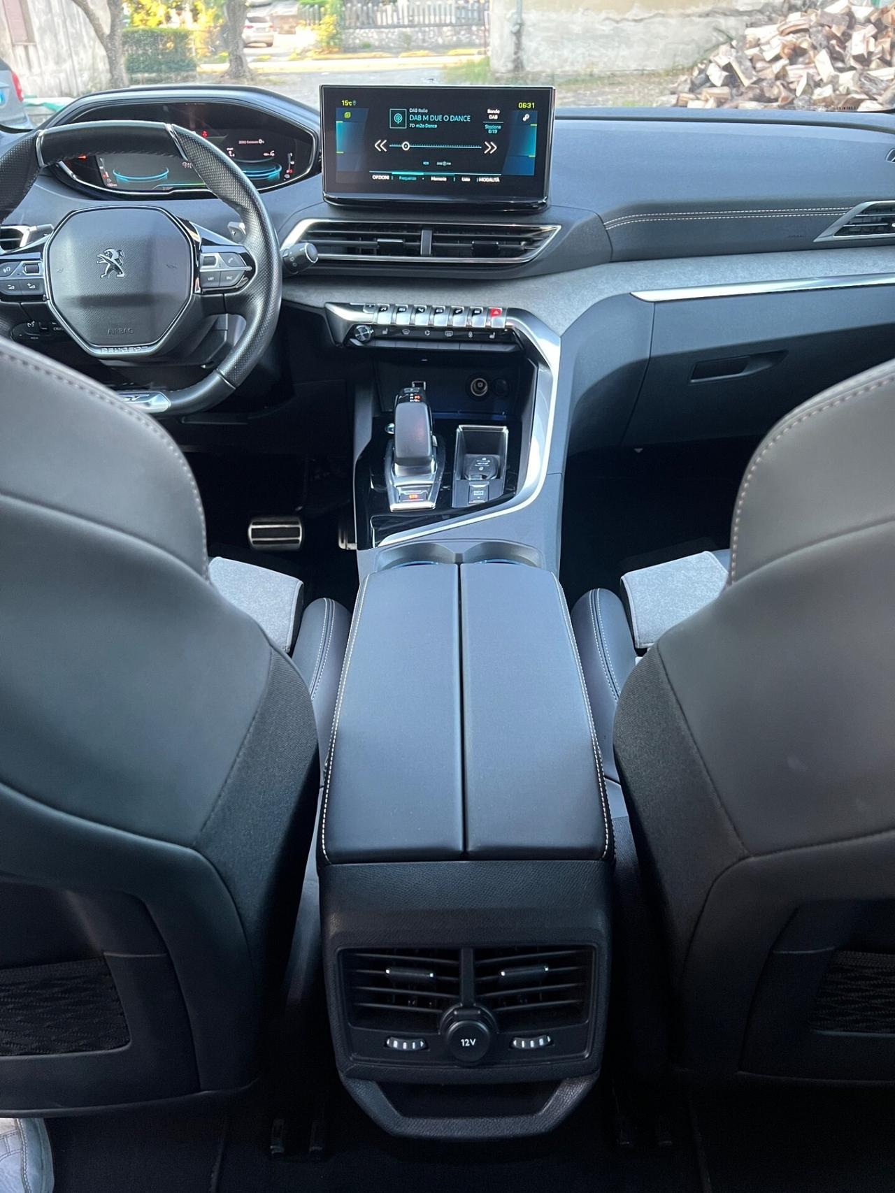 Peugeot 3008 GT 1.6 Hybrid Benzina 181 cv