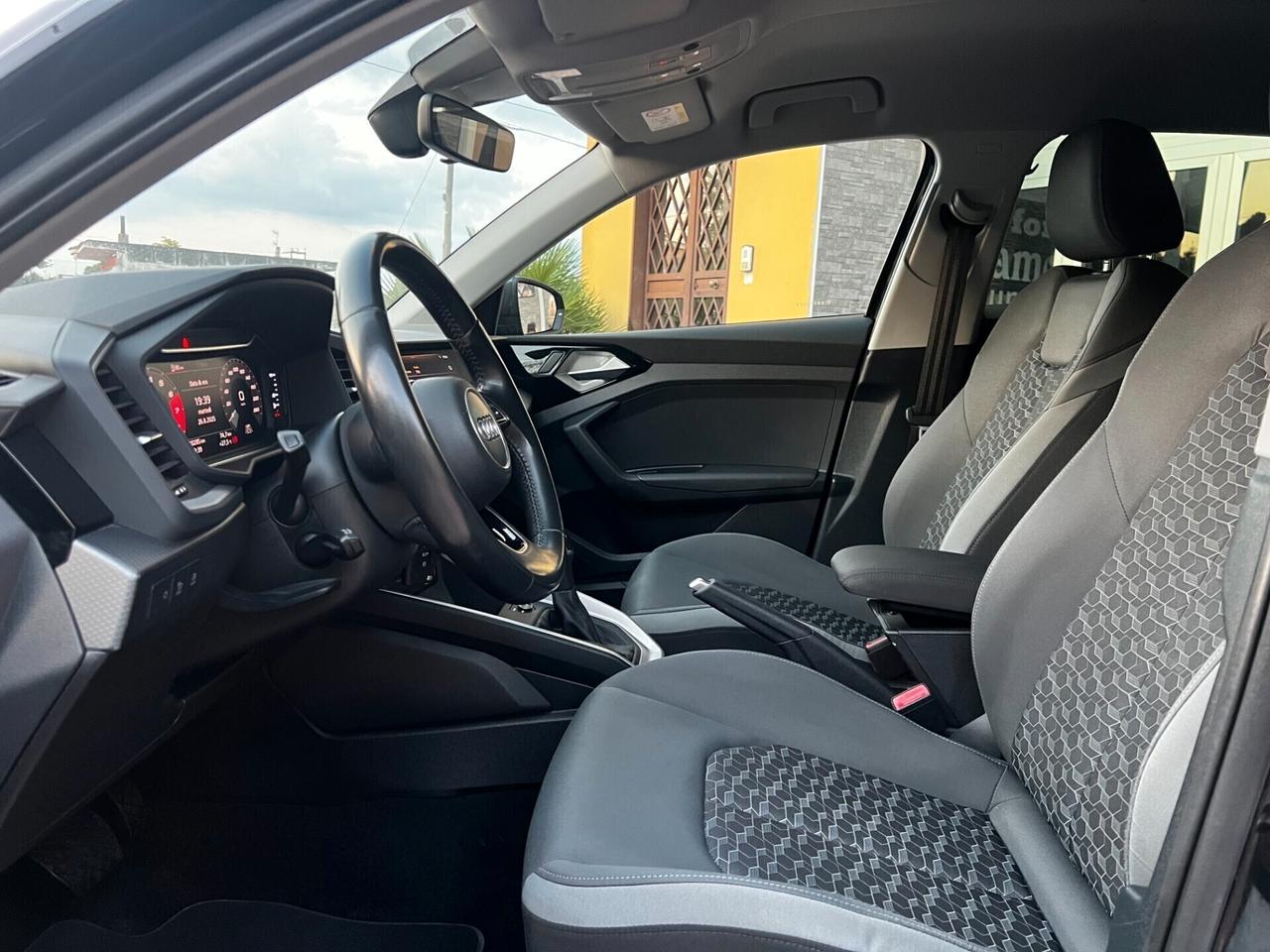 Audi A1 SPB 35 TFSI S tronic -2019- MATRIX