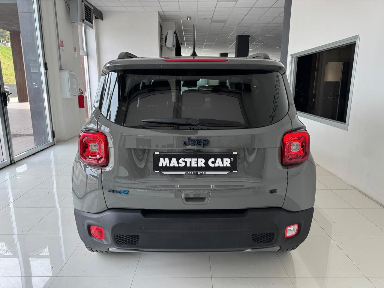Jeep Renegade 1.3 T4 240CV PHEV 4xe AT6 S