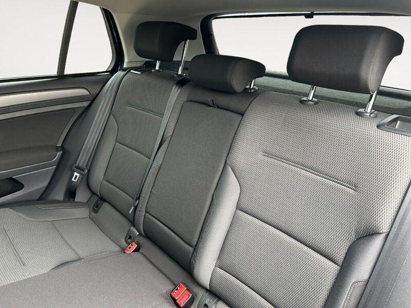 Volkswagen Golf 1.5 TSI 130 CV EVO DSG 5p. Business BlueMotion