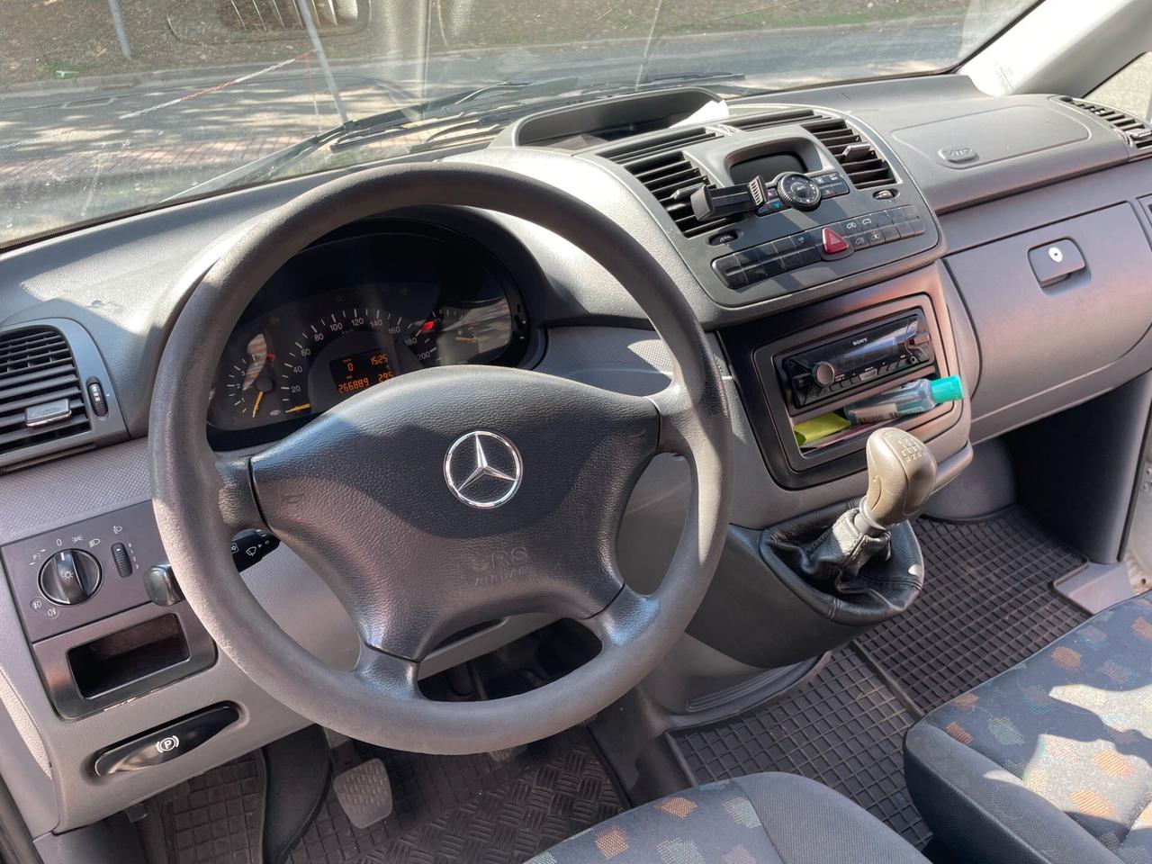 Mercedes Benz Vito 115 2.2 CDi