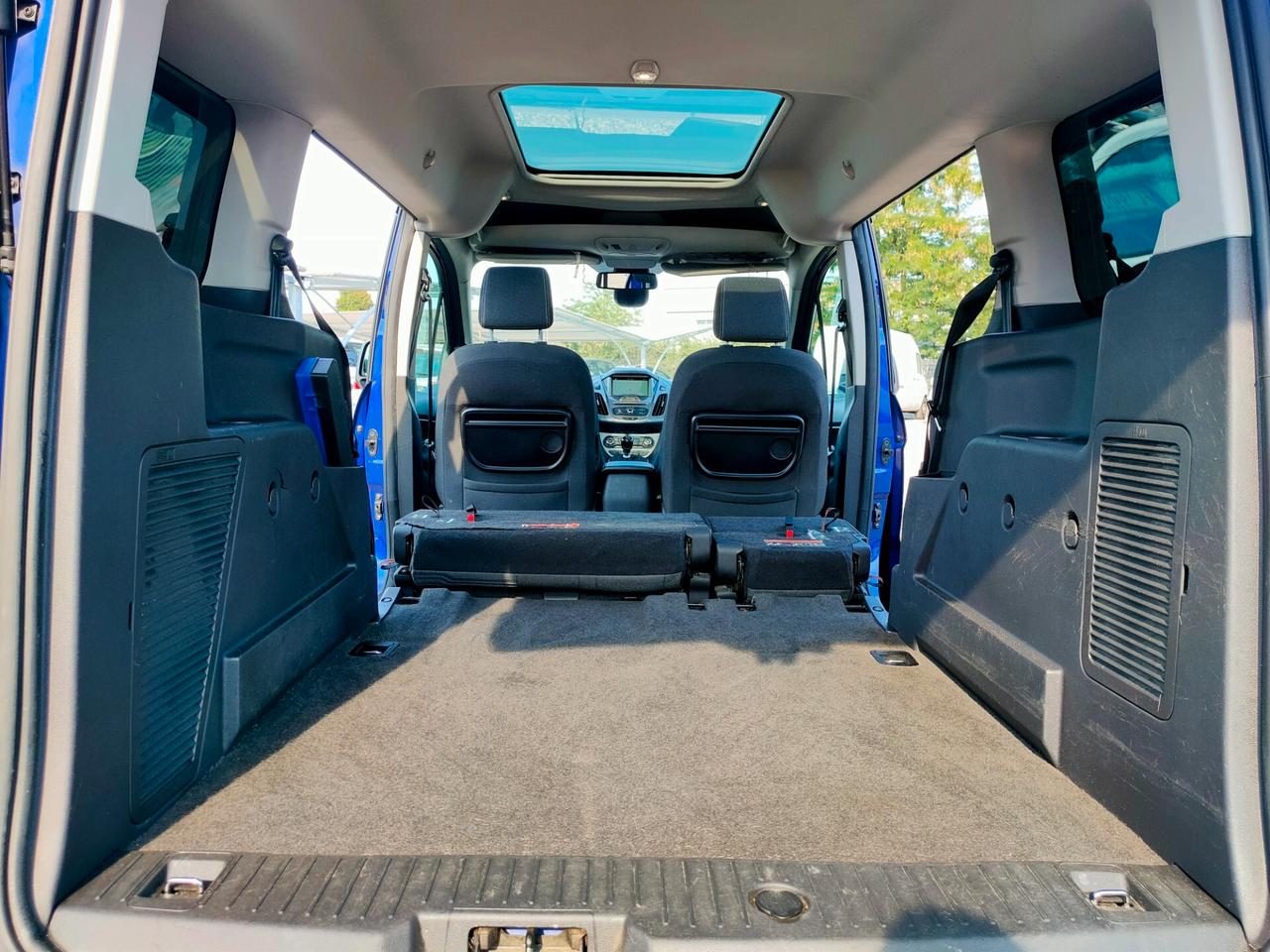 Ford Tourneo Connect 1.5 TDCi 120 CV Titanium FULL OPTIONAL