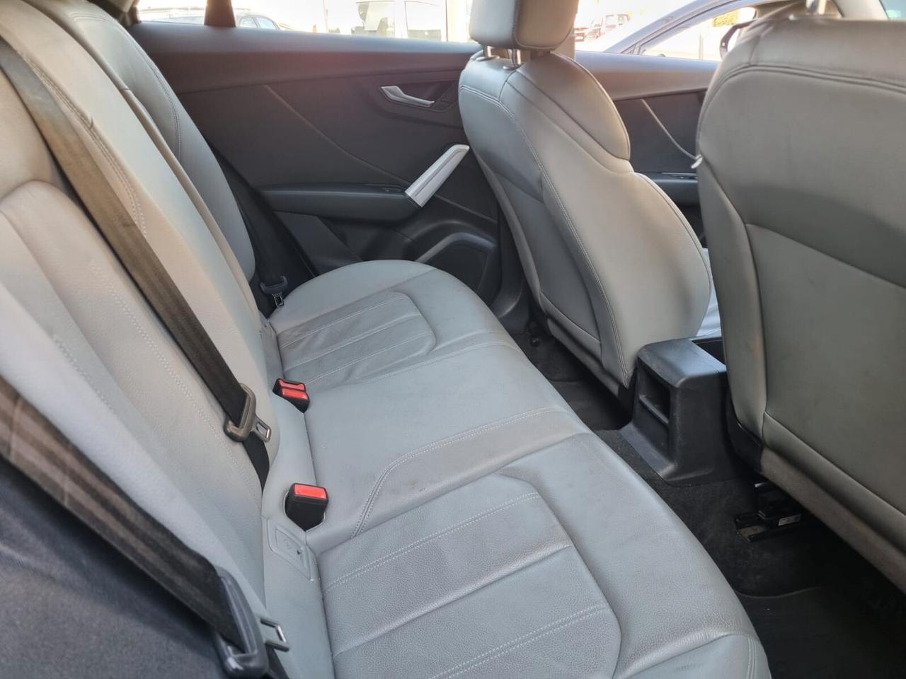 Audi Q2 40 TFSI quattro S tronic Design