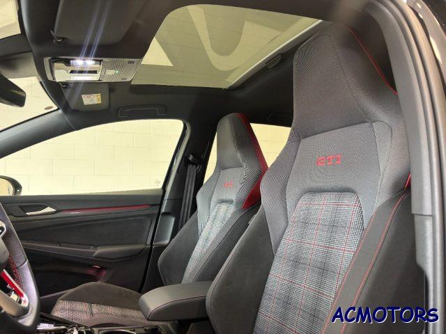VOLKSWAGEN Golf GTI 2.0 TSI GTI