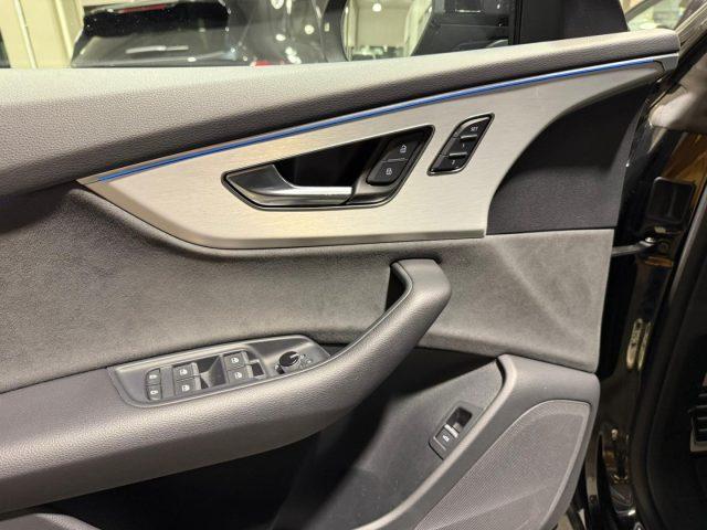 AUDI Q8 50 TDI 286 CV quattro S line edition Black Pack