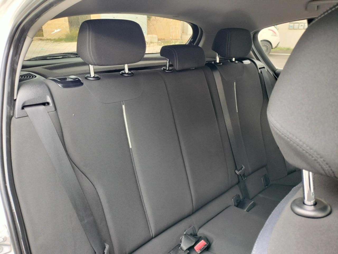 Bmw 116 116d 5p. Msport