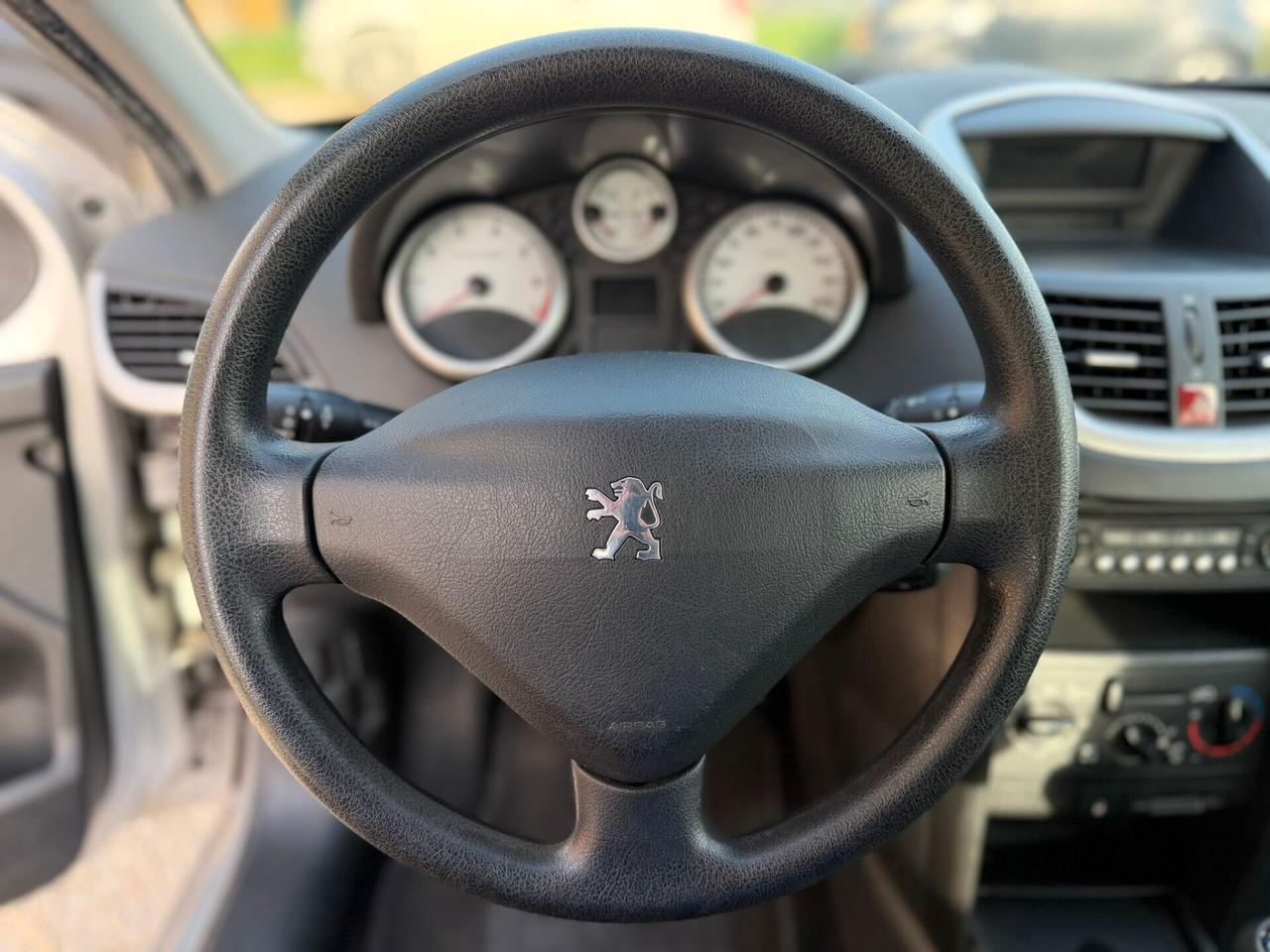 Peugeot 207 SOLO 60.000 KM OK NEOPATENTATI