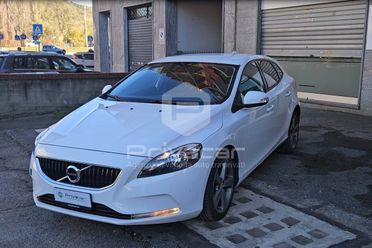 VOLVO V40 D2 Momentum